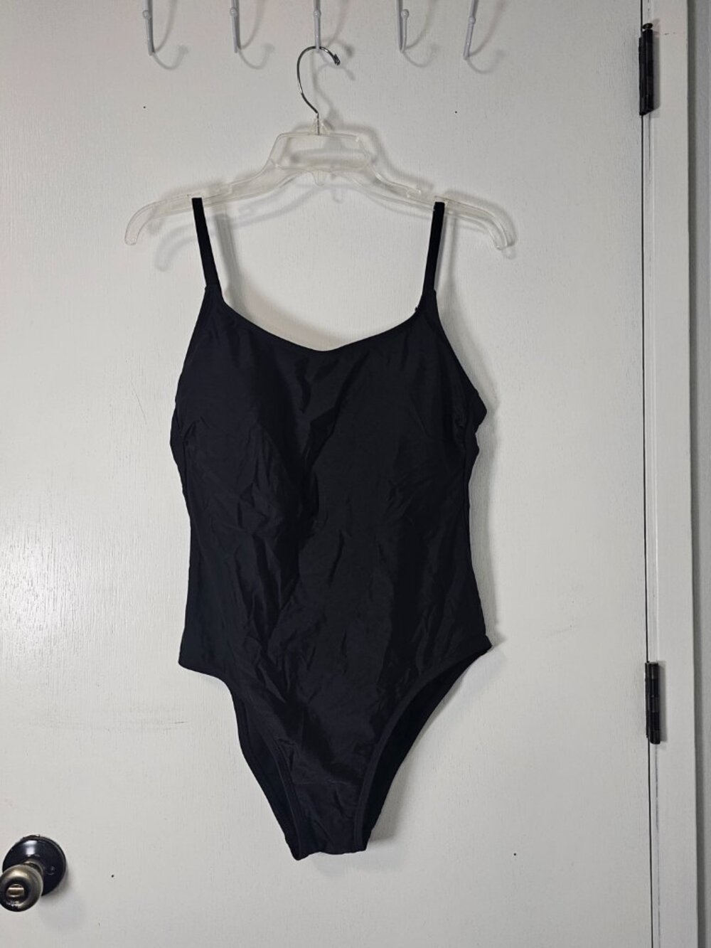 Hurley Solid Moderate One Piece Bathing Suit Black Size Large - Picture 2 of 5
